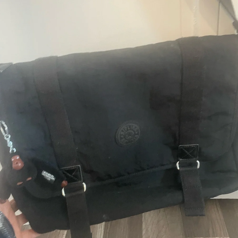 Kipling Black Nylon Messenger Laptop Bag with Monkey Charm - Picture 1 of 5